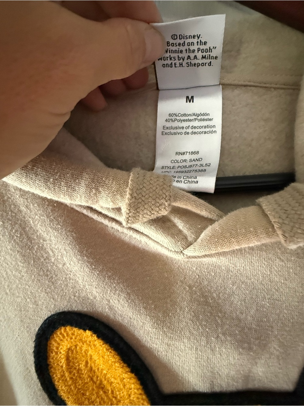 Disneys Winnie the Pooh hoodie - Picture 5 of 7
